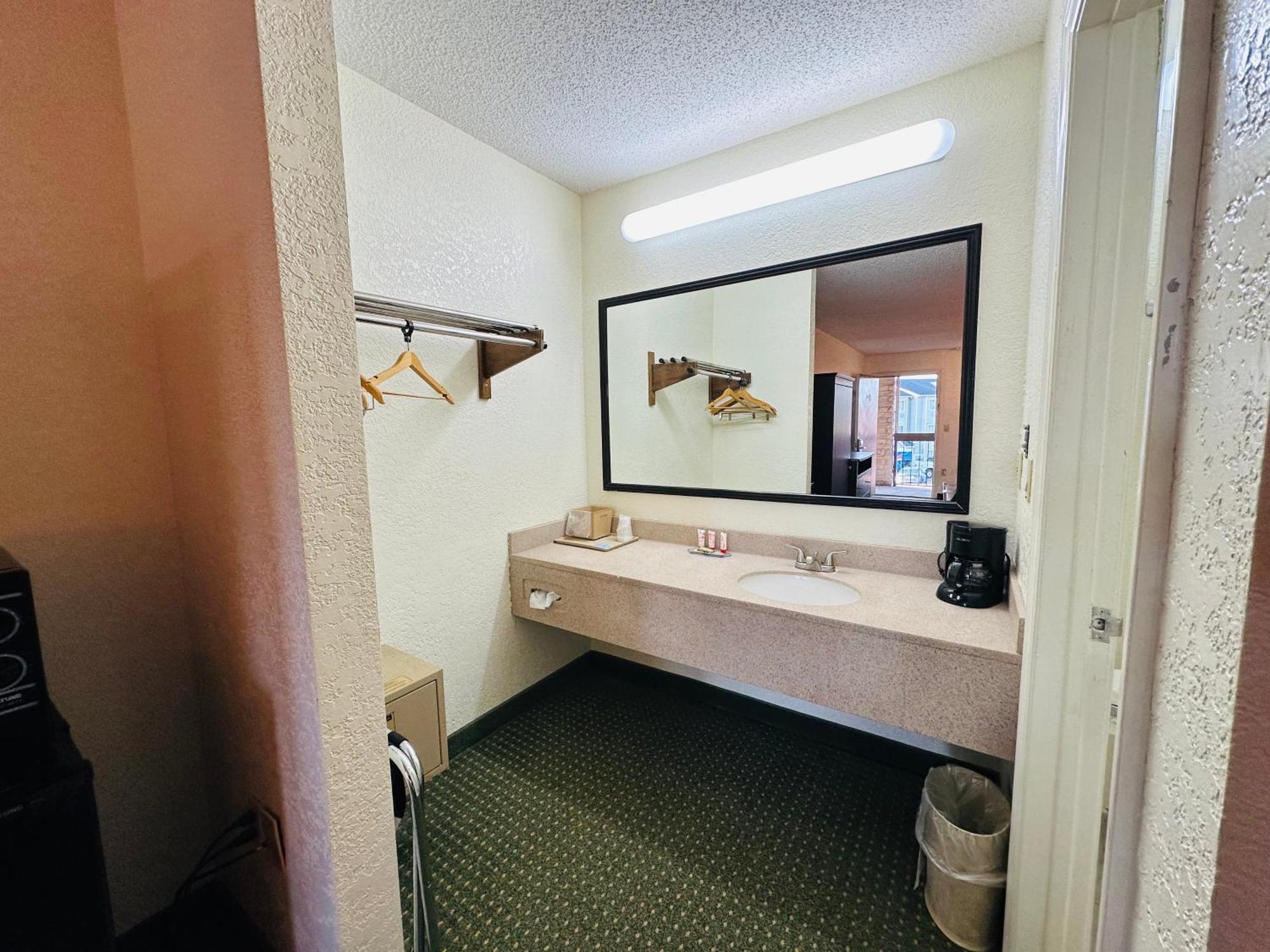 Econo Lodge Kannapolis Exterior photo